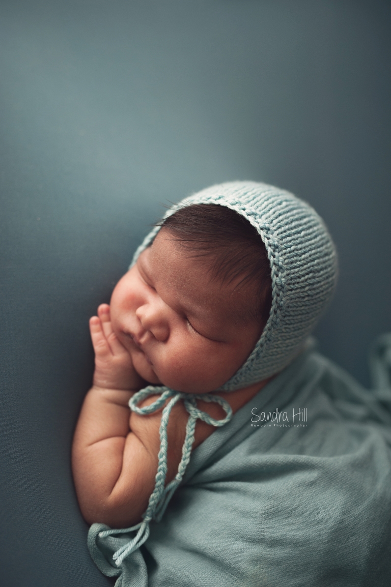 newborn photographers hamilton ontario