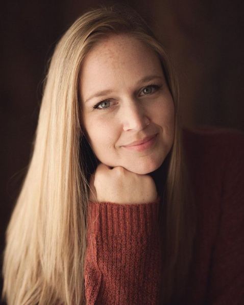 best newborn photographer near me, Brantford newborn photographer, best Toronto newborn photographer, best baby photography Guelph, Mississauga newborn photographer, newborn photography near me