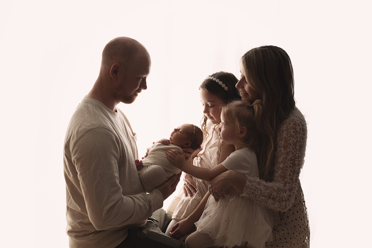 best Brantford newborn photographer, baby + sibling photoshoot Brantford Ontario, baby photographer near me