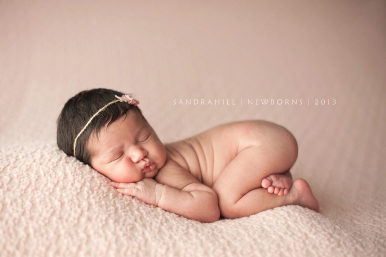 Newborn Photographer | Toronto Ontario