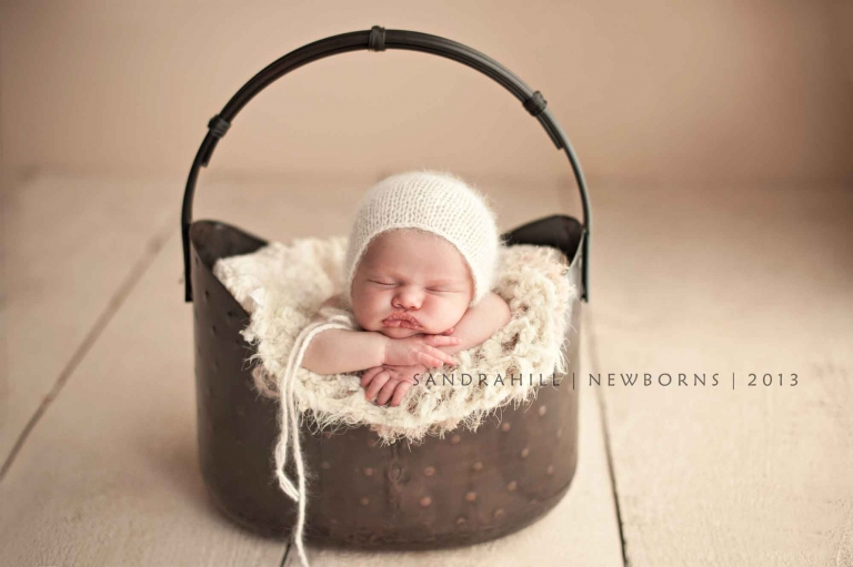 Brampton Ontario Newborn Photographer