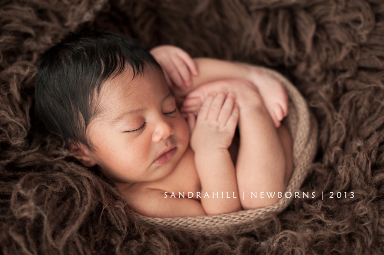 Mississauga Ontario Newborn Photography